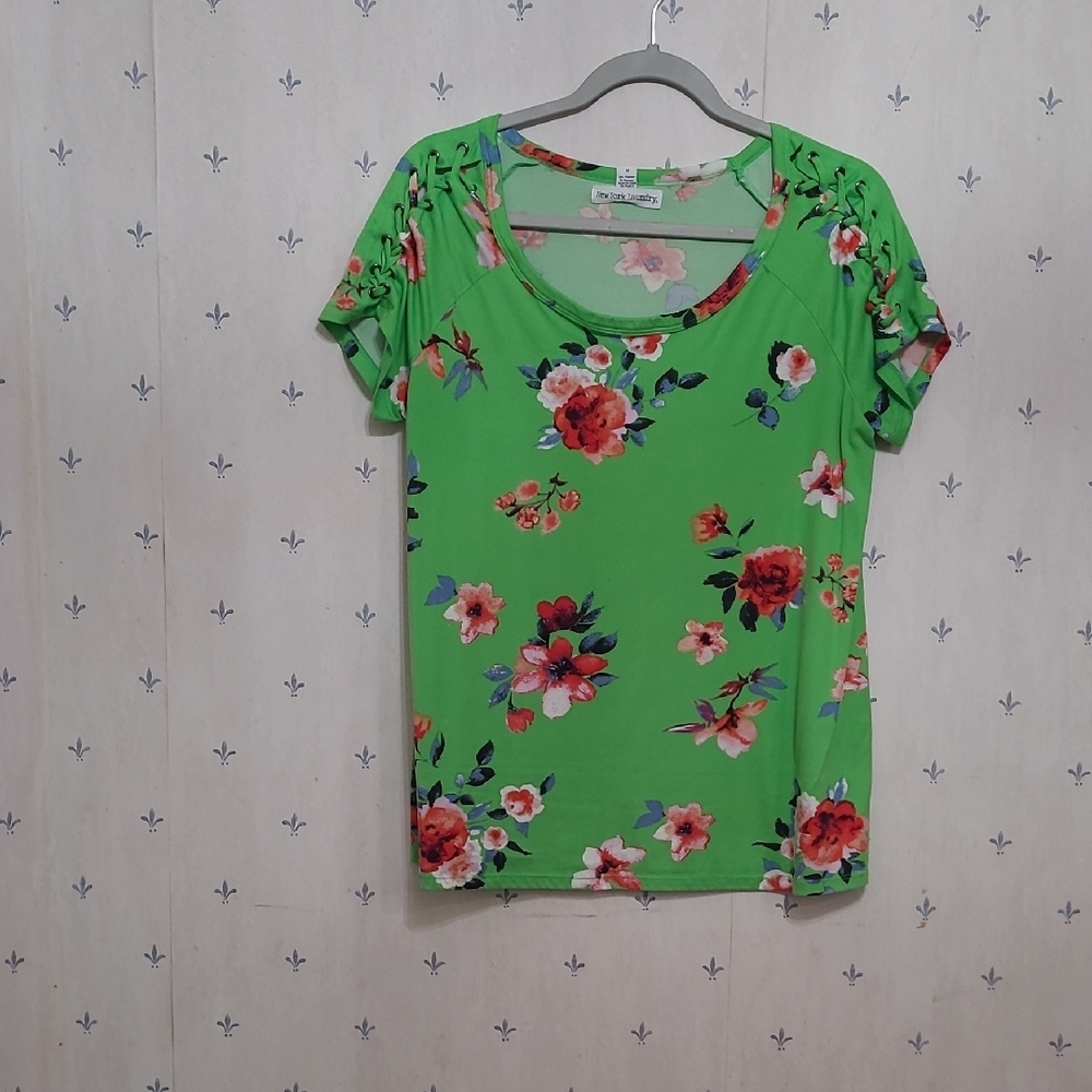 Floral Green Women's Top
